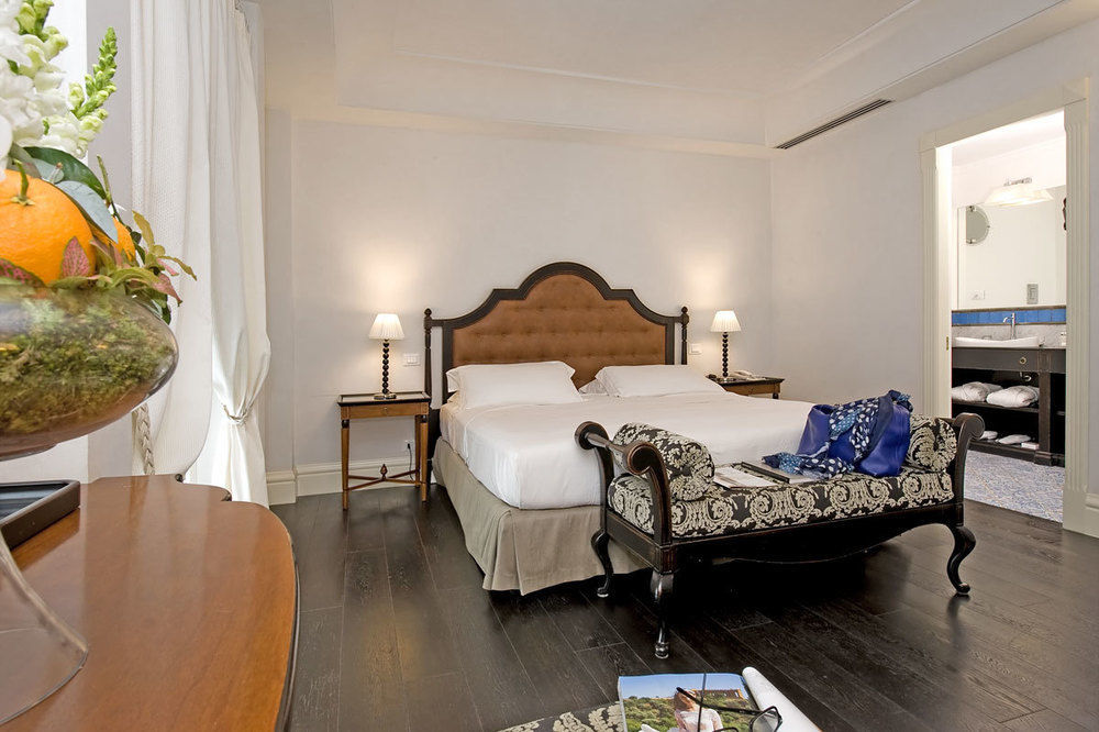 Villa Athena Resort Agrigento Ngoại thất bức ảnh A room at the hotel