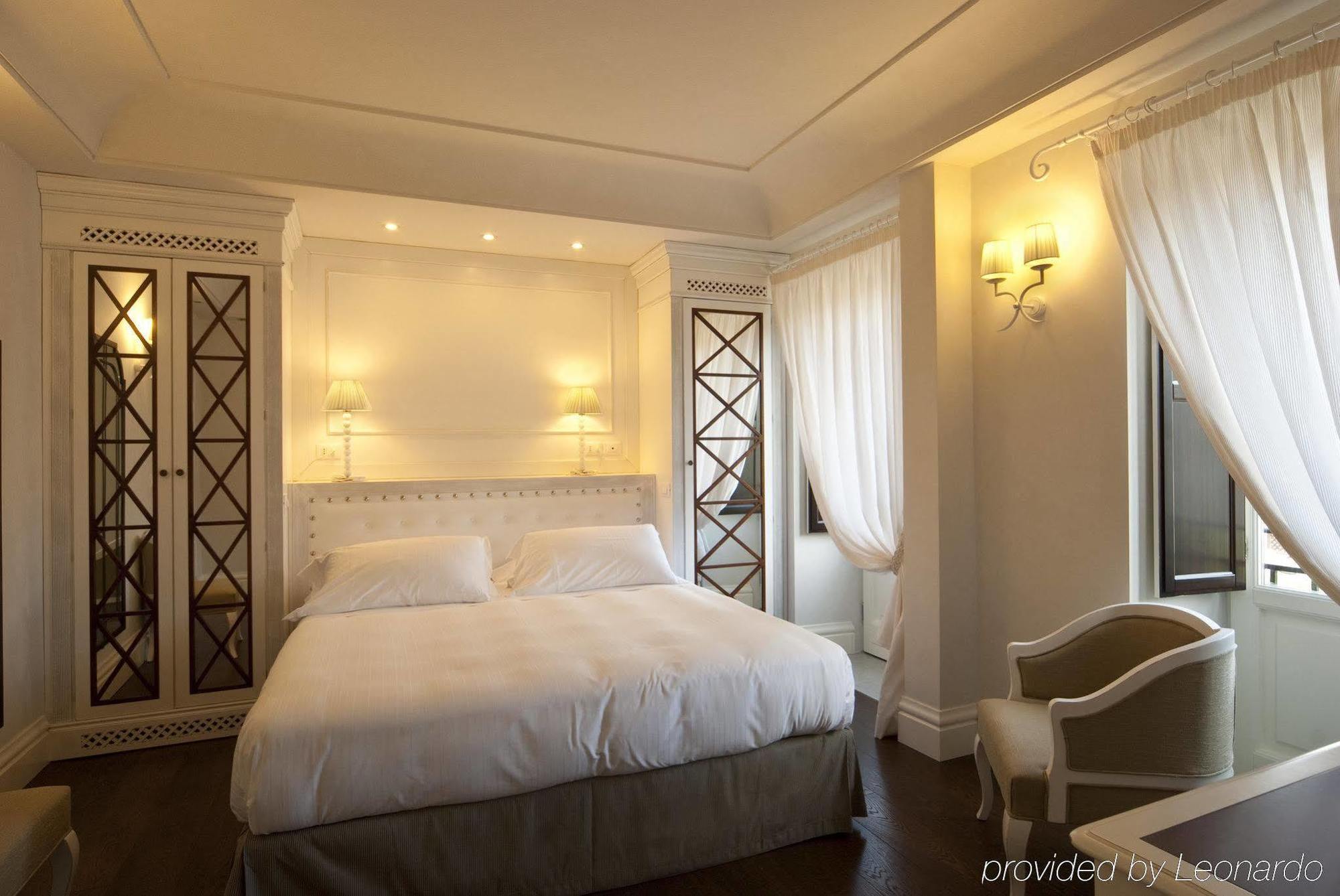 Villa Athena Resort Agrigento Ngoại thất bức ảnh A room at the hotel